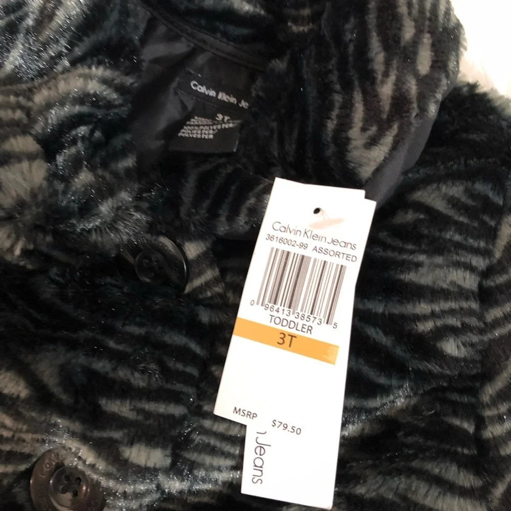 Calvin Klein coat - zebra print- 3T